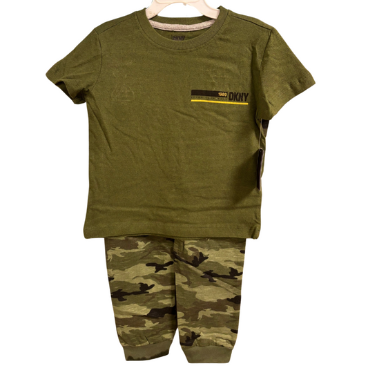 036 BOYS DESIGNER BRAND TWO PIECE CAMO SET